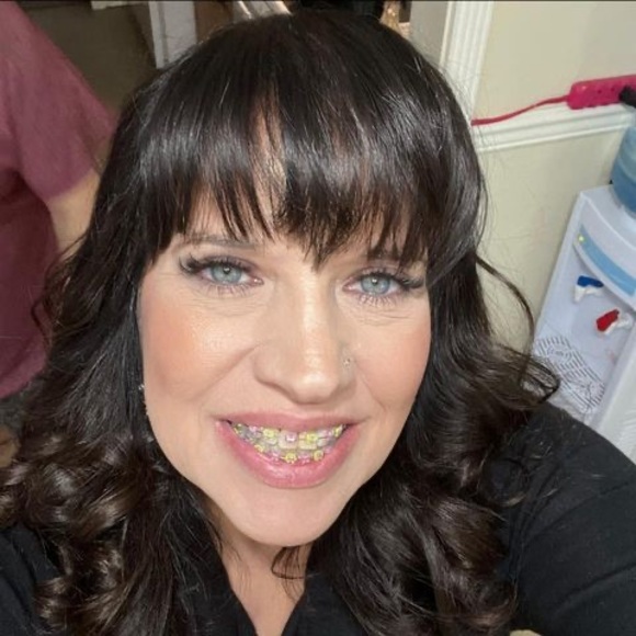 Meet your Posher, Trina - Picture 1 of 1